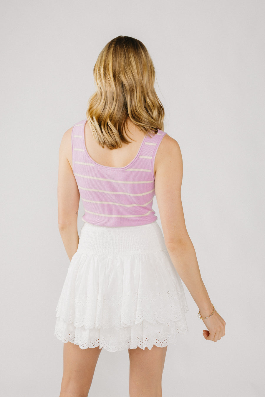 pink-stripe-tank-top-4_675909be-9ee0-4217-8db9-3402320f2017.jpg